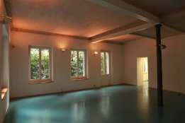 Touch Yoga - Maya Fueter Touch Yoga - Maya Fueter